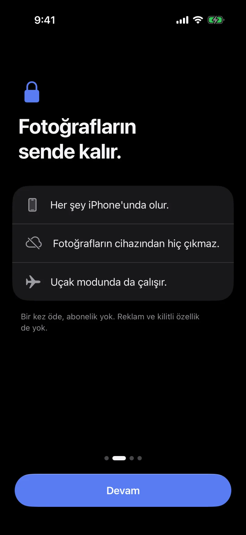 Koyu modda Galivo tanıtım ekranı: “Fotoğrafların sende kalır.” Her şey iPhone’unda olur, fotoğrafların cihazından çıkmaz, uçak modunda da çalışır.